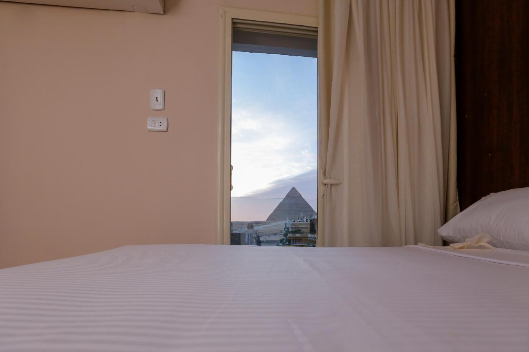 Steps In Pyramids View Hotel Kafret el-Gabal Екстериор снимка